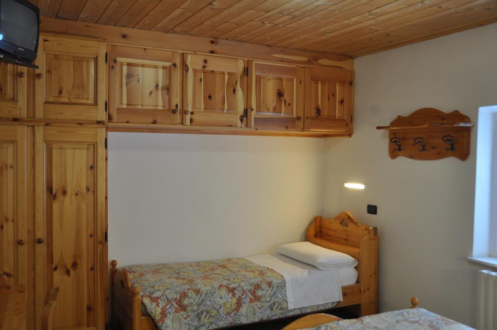 Casa Alpina Dobbiaco Otel Dış mekan fotoğraf