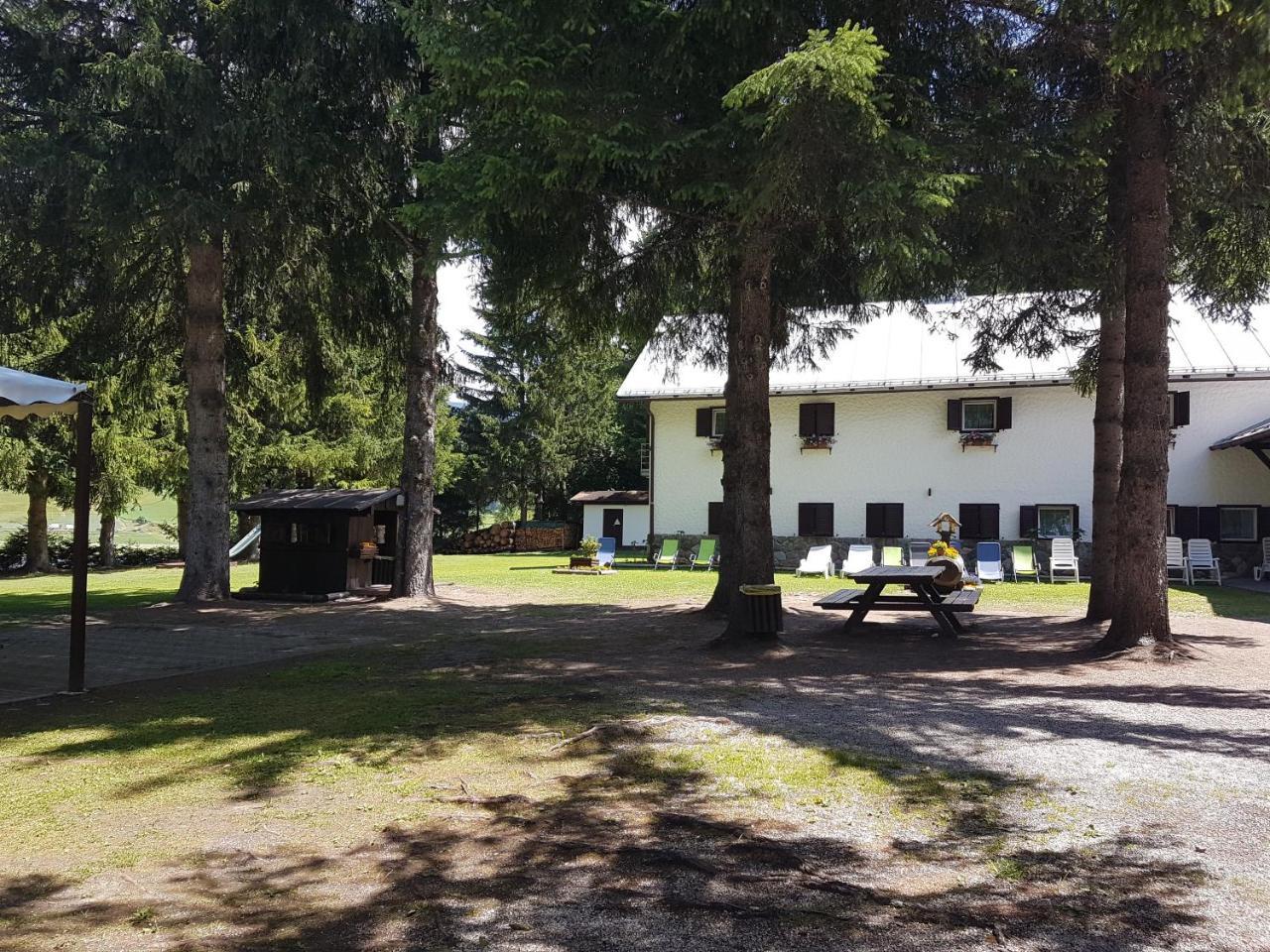 Casa Alpina Dobbiaco Otel Dış mekan fotoğraf